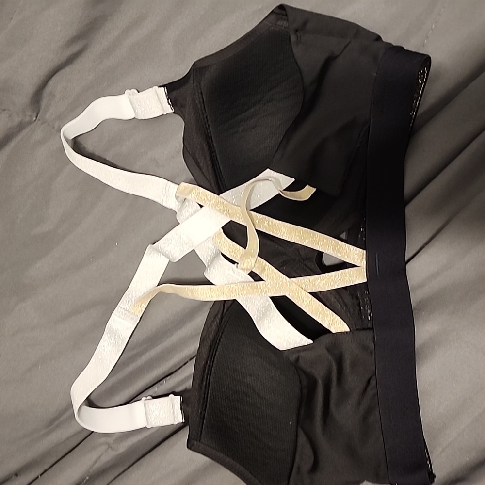 Lot of Victoria secret bras - Picture 11 of 12